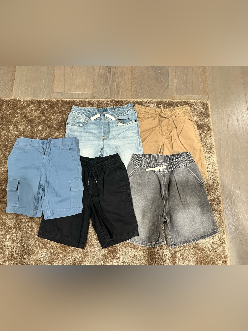 Boys shorts size 6/7